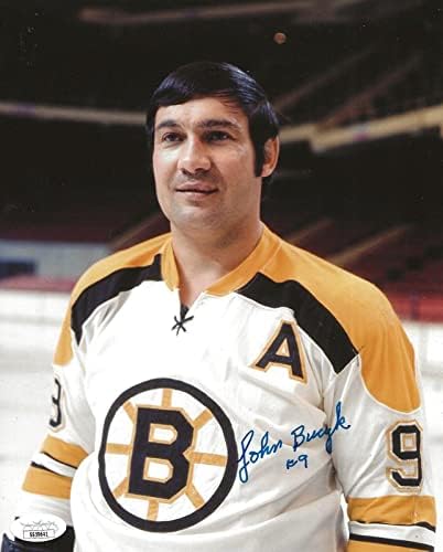 Johnny Bucyk aláírt Boston Bruins 8x10 fotó dedikált 5 TÁRSASÁGGAL - Dedikált NHL-Fotók